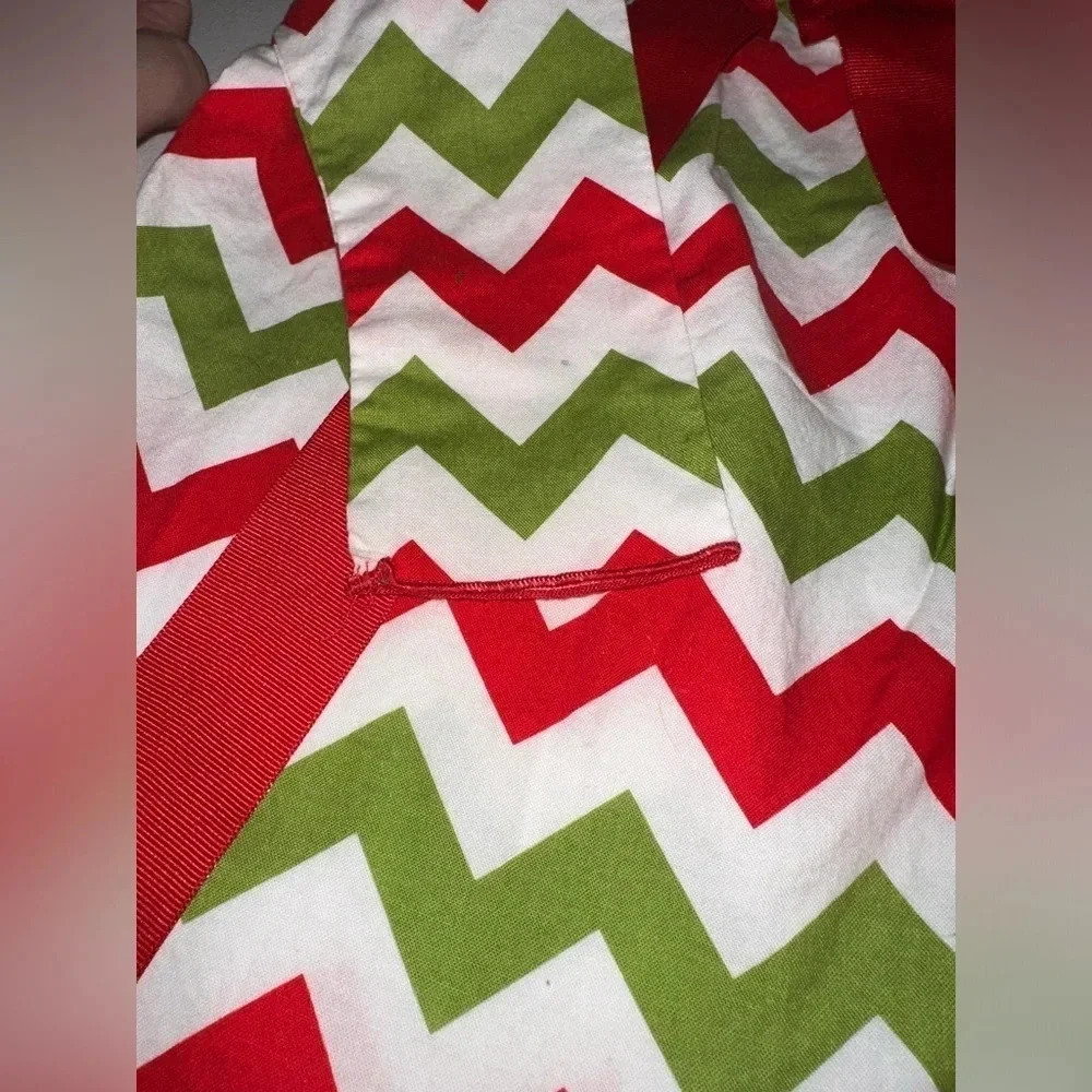 Lolly Wolly Doodle Red Green White Chevron Christmas Dress size 12 Months - Picture 4 of 7